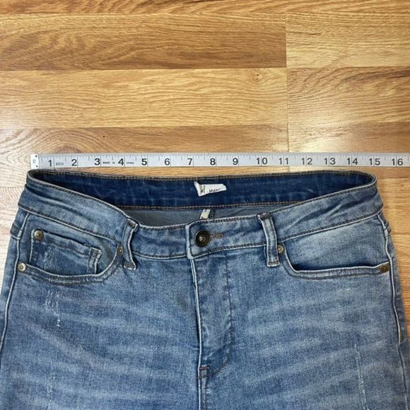 Tribal Jeans Distressed Jeans Size 30x27 - Picture 5 of 10